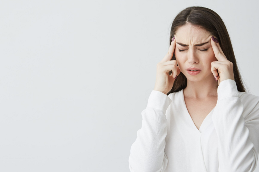 Signs Your Headaches May Be Related to Spinal Misalignment