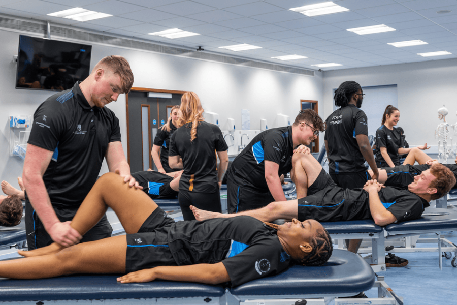 Personalized Sports Therapy Programs for Active Adults