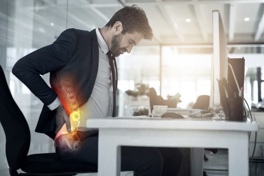 Signs Your Back Pain May Be Related to Spinal Misalignment